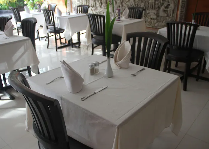 Paradiso Hotel 3*