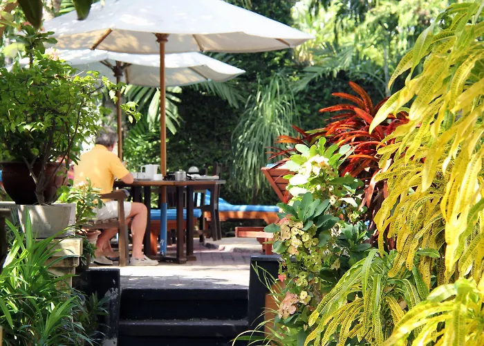 Paradiso Hotel